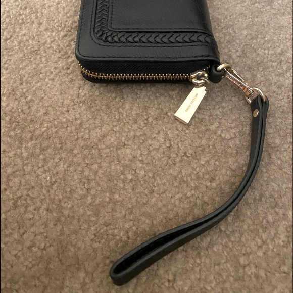 Black Michael Kors Wallet Wristlet - Picture 4 of 7